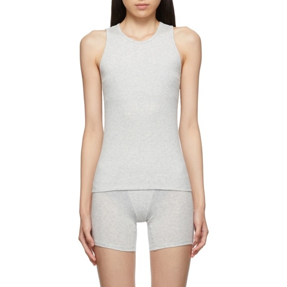 SKIMS Ribbed Boyfriend Tank Grey - Picture 2 of 6